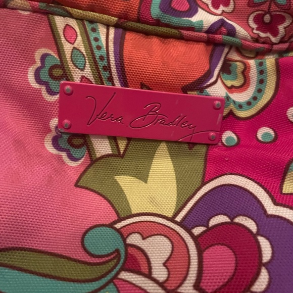 VERA BRADLEY Backpack with Paisley Pattern and Multiple Compartments - Picture 3 of 3